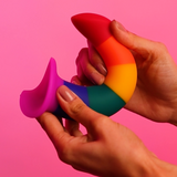 IA437 - Dildo com Ventosa e Vibro Go Play Íris