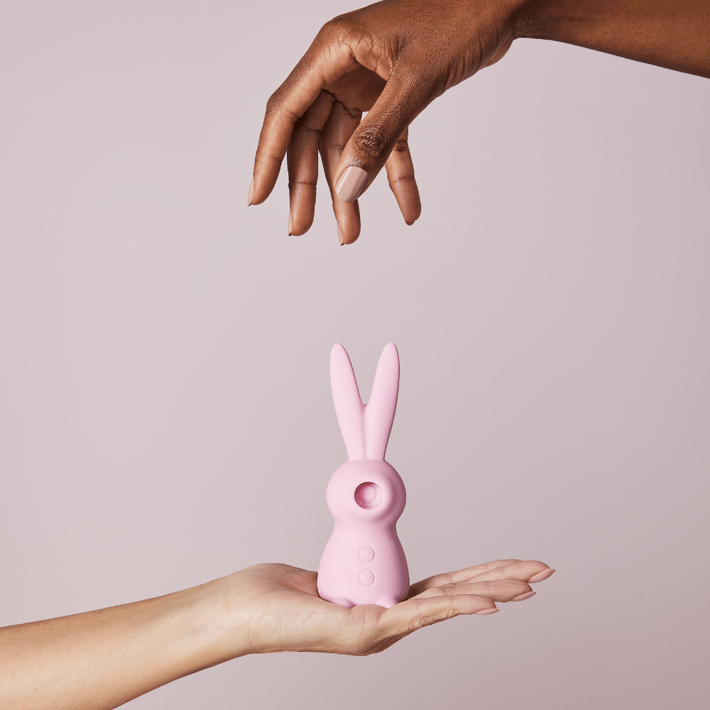 IA431R - Estimulador de Clitóris Recarregável Magic Rabbit 3 em 1 - Rosa por Ingrid Guimarães