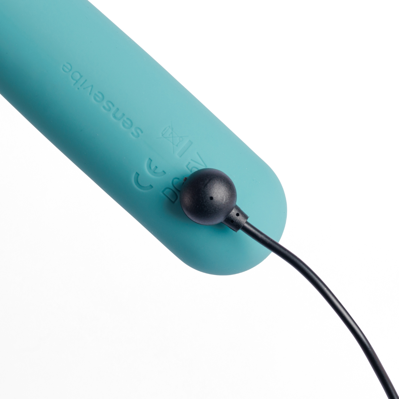 IA447 - Estimulador Sugador de Clitóris Sensevibe Digital Suck